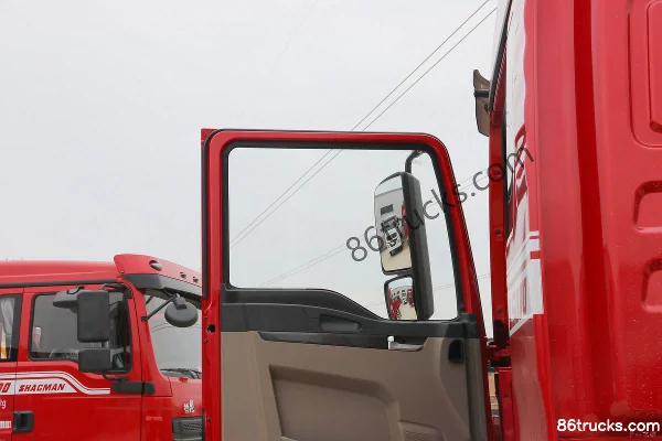SHACMAN Delong L5000 Classic Edition 270 hp 4X2(6 wheels) 6.8m AMT automatic flatbed cargo truck (China VI) Cab (2) | 86Trucks