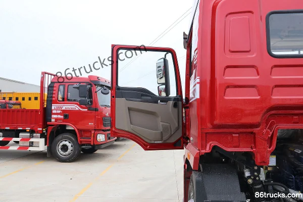 SHACMAN Delong L5000 Classic Edition 270 hp 4X2(6 wheels) 6.8m AMT automatic flatbed cargo truck (China VI) Cab (1) | 86Trucks