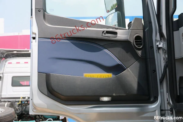 Foton Auman EST 6 Series Heavy Truck Basic Edition 580 hp 6X4(10 wheels) AMT Automatic Tractor Truck (China VI) Cab (3) | 86Trucks
