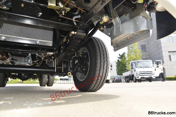 Kama K1 1.6L 122hp 4X2(6 wheels) Gasoline 3.56m Single Row Flatbed Truck (China VI) Chassis (3) | 86Trucks