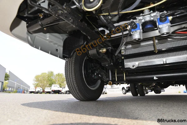 Kama Ruihang HX3 95 hp 4X2(6 wheels) 3.95m Dump Truck (China VI) Chassis (2) | 86Trucks