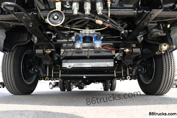 Kama Ruihang HX3 95 hp 4X2(6 wheels) 3.95m Dump Truck (China VI) Chassis (1) | 86Trucks