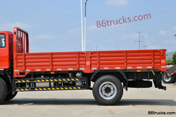 Kama Kaijie M6 Zunxiang Edition 190 hp 4X2(6 wheels) 5.33m Flatbed Cargo Truck Body (2) | 86Trucks