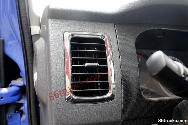 Dongfeng Duolika D6-L Ruineng Edition 140 hp 4X2(6 wheels) 4.17m Single Row Van Light Truck (China VI) Cab (2) | 86Trucks