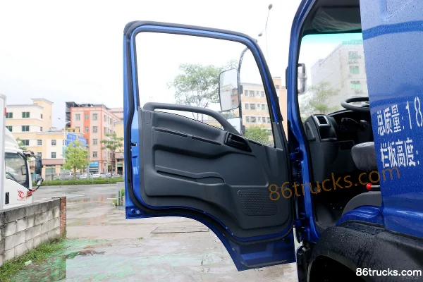Sanhuan Shitong T3 Chuangke 140 hp 4X2(6 wheels) 4.2 m dump truck (153 shortened) Cab (1) | 86Trucks