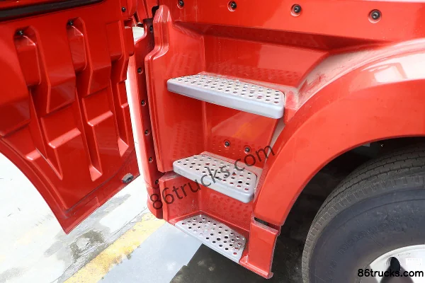 FAW Jiefang Qingdao JH6⁺ Heavy Truck Living Cabin Edition Four-Season 550hp 6X4(10 wheels) AMT Automatic Tractor Truck (China VI) (2) | 86Tr
