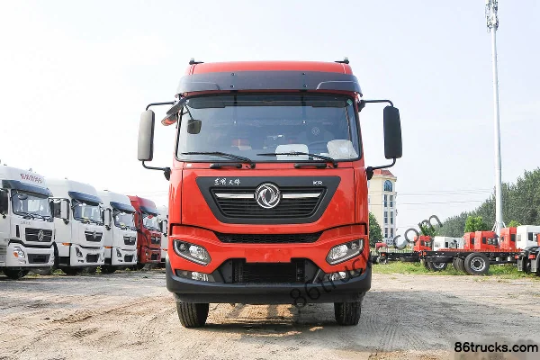 Dongfeng Commercial Vehicle Tianjin KR Comfort Edition 260hp 4X2(6 wheels) 6.8m Stake Truck Exterior (2) | 86Trucks