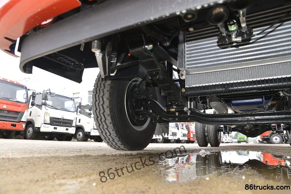 Sinotruk HOWO Hanjiang 160 ch 4X2(6 roues) 4,15 m cabine simple avec fourgon, camion léger (China VI) Châssis (2) | 86Trucks