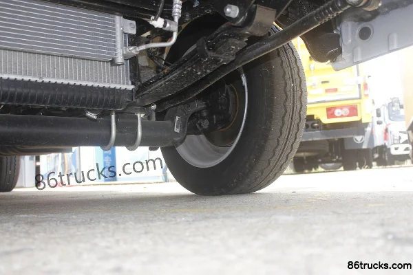 JAC Kaida X6 1.6L 122 hp 4X2(6 wheels) gasoline 3.8m single row stake mini truck Chassis (3) | 86Trucks