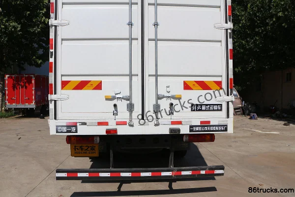 FAW Jiefang Qingdao JK6 Medium Truck 220 hp 4X2(6 wheels) 8.3m van cargo truck (China VI) Body (3) | 86Trucks