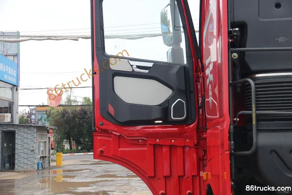 XCMG Hanfeng XG2X 620 ch 6X4(10 roues) tracteur routier (ralentisseur hydraulique) Cabine (2) | 86Trucks