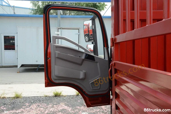 Sinotruk HOWO Tongshuai 127 ch 4X2(6 roues) camion léger à ridelles cabine simple 4,15 m (China VI) (2) | 86Trucks