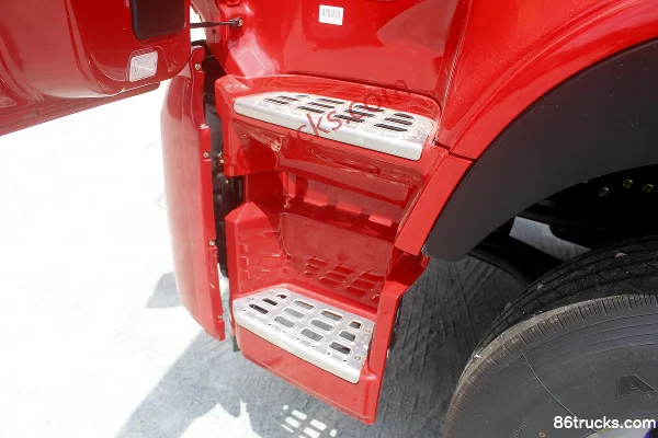 Dongfeng Commercial Vehicle Tianlong VL Poids lourd 350 ch 8X4(12 roues) Camion porteur fourgon à ailes déployables 9,6 m (toit plat) Cabine