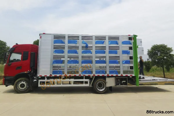 Dongfeng Commercial Vehicle Tianjin KR Medium Truck 245 hp 4X2(6 wheels) 6.35m livestock transport truck (China VI) (Chufeng Brand) Exterior