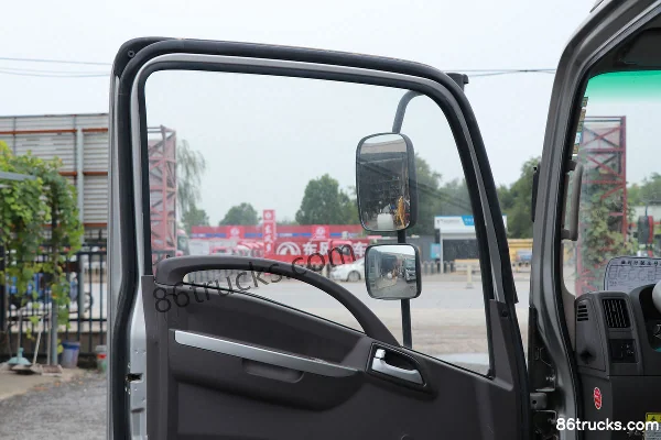 Hyundai Commercial Vehicle Hongtu 200 88 hp 4X2(6 wheels) 3.7m Single Row Van Light Truck Cab (2) | 86Trucks