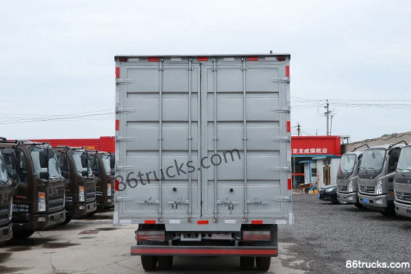 Hyundai Commercial Vehicle Hongtu 500 143 hp 4X2(6 wheels) 4.165m Single Row Van Light Truck Body (1) | 86Trucks