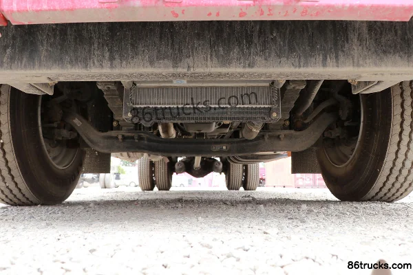 Dongfeng Changxing D1 160 hp 4X2(6 wheels) 4.16m Cargo Box Chassis (3800mm wheelbase) (1) | 86Trucks
