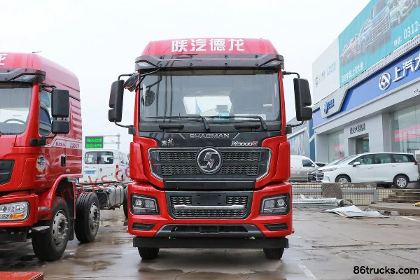 SHACMAN Delong M3000S Lightweight Edition 300 hp 6X2(8 wheels) 9.55m flatbed cargo truck Exterior (2) | 86Trucks