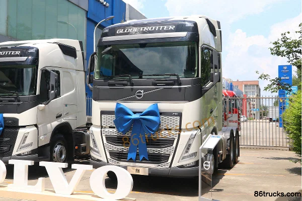 Volvo New FH heavy truck 460 hp 6X4(10 wheels) automatic tractor truck (China VI) Exterior (3) | 86Trucks
