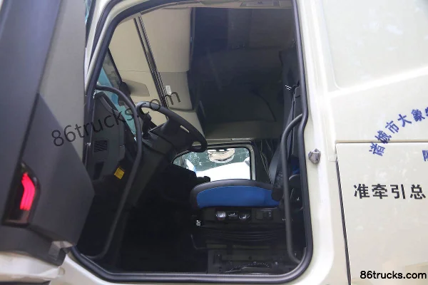 Volvo New FH heavy truck 460 hp 6X4(10 wheels) automatic tractor truck (China VI) Cab (2) | 86Trucks