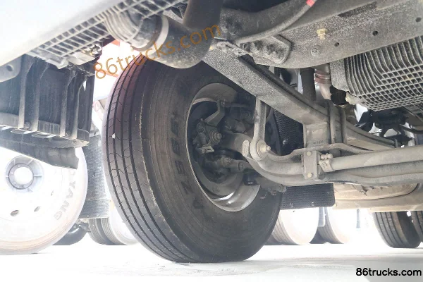Dongfeng Liuqi Chenglong H7 600 ch 6X4(10 roues) tracteur routier AMT automatique (China VI) Châssis (2) | 86Trucks