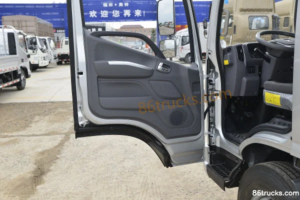Foton Aumark Speed 156hp 4X2(6 wheels) 4.17m Single Row Stake Truck (China VI) Cab (2) | 86Trucks