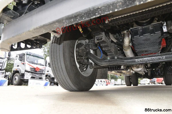 Foton Auhang R 220 ch 4X2(6 roues) camion frigorifique 6,6 m (China VI) (toit surélevé) Châssis (2) | 86Trucks