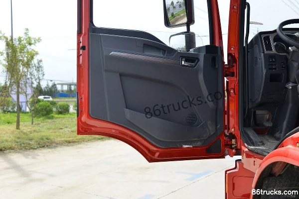 SHACMAN Delong L3000 Flagship Edition 220hp 4X2(6 wheels) 6.8m flatbed cargo truck (China VI) Cab (2) | 86Trucks