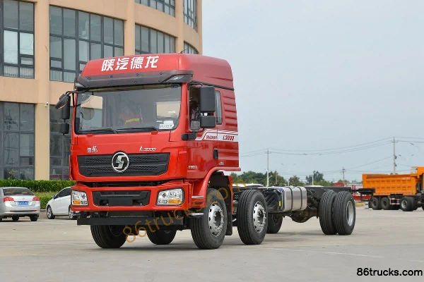 SHACMAN Delong L3000 Standard Load Edition 270 hp 6X2(8 wheels) 9.5m Flatbed Cargo Truck (High Roof)(China VI) Exterior (3) | 86Trucks