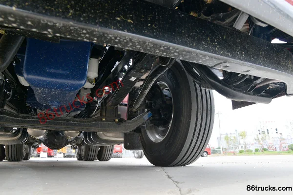 SHACMAN Delong X5000 460 ch 6X4(10 roues) tracteur routier Châssis (3) | 86Trucks