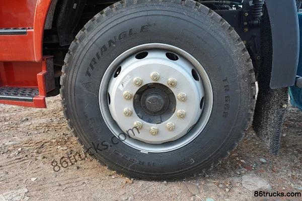 FAW Jiefang J6L Zhihui Edition 280hp 4X2(6 wheels) Tractor Truck (China VI) Chassis (1) | 86Trucks