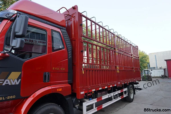 FAW Jiefang J6L camion moyen édition premium 260 ch 4X2(6 roues) camion porteur à ridelles 6,75 m (China VI) Carrosserie (1) | 86Trucks