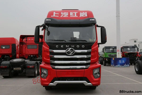 SAIC Hongyan Jiehu H6 Northern Edition 450 ch 6X4(10 roues) tracteur routier Extérieur (2) | 86Trucks