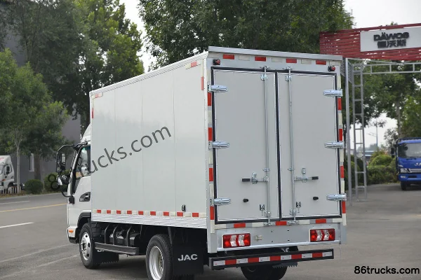 JAC Kangling J3 Luxe 95 ch 4X2(6 roues) camion léger fourgon 3,7 m cabine simple (China VI) Carrosserie (3) | 86Trucks