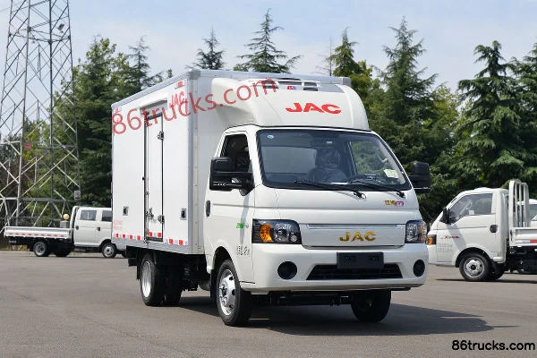 JAC Kaida X6 130 ch 4X2(6 roues) 3,8 m camion frigorifique Extérieur