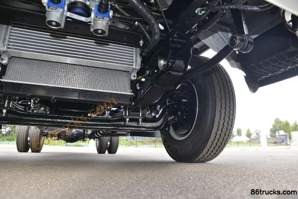 JAC Shuailing E medium body 160 hp 4X2(6 wheels) 4.18m single-row stake truck (China VI) Chassis (3) | 86Trucks