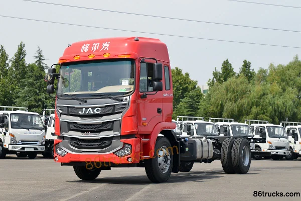 JAC Gallop A5L III Medium Truck 200hp 4X2(6 wheels) 7.8m box cargo truck Exterior (3) | 86Trucks