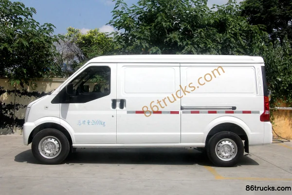 Ruichi EC35II 2.6T 2-seat 4.5m electric panel van 38.7kWh Exterior (3) | 86Trucks