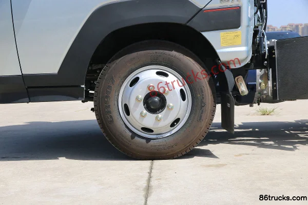 Sinotruk HOWO Xiaoshuai 130 hp 4X2(6 wheels) 3.65m Single Row Van Light Truck (China VI) Chassis (1) | 86Trucks