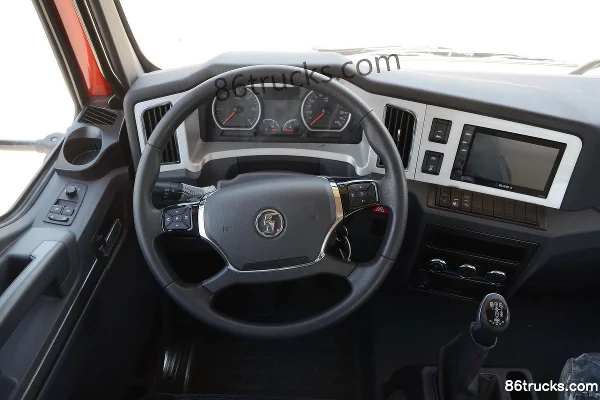 SHACMAN Delong L3000 Lightweight Edition 240 hp 4X2(6 wheels) 9.8m Van Cargo Truck (China VI) Cab (2) | 86Trucks