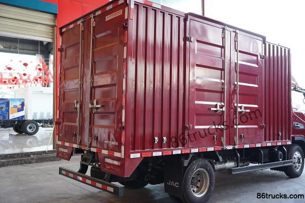 JAC Kangling J5 130 hp 4X2(6 wheels) 4.15m single-row van truck (China VI) Body (3) | 86Trucks