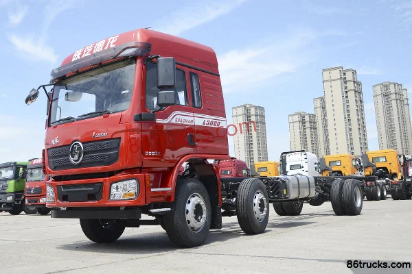 SHACMAN Delong L3000 270 ch 6X2(8 roues) camion porteur à ridelles 6,9 m (toit surélevé) (China VI) Extérieur (2) | 86Trucks