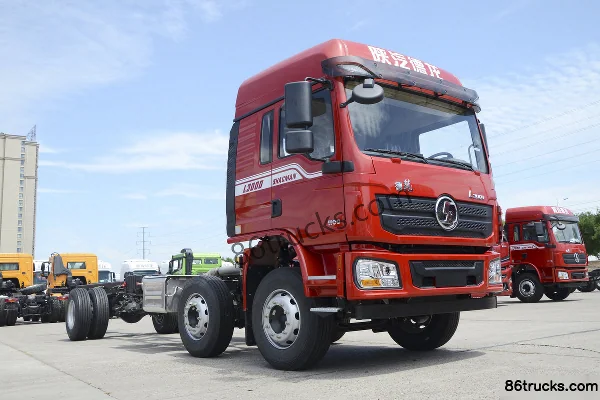 SHACMAN SHACMAN Delong L3000 Medium Truck Cargo Trucks