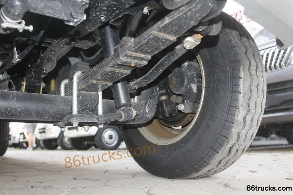 Ankai Shenqi T20L 1.5L 116hp 4X2(6 wheels) Gasoline 3.01m Double Row Stake Truck Chassis (3) | 86Trucks