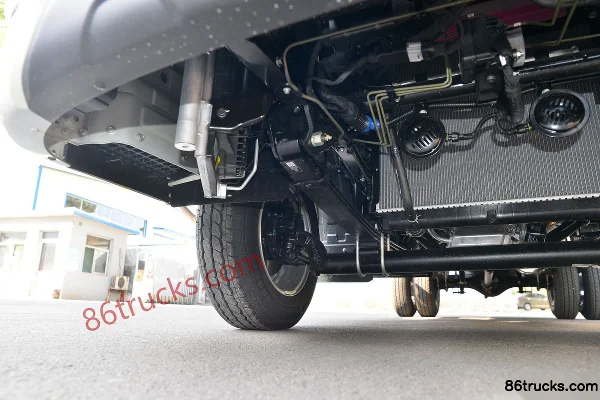 Foton Forland S1 1.6L 122hp 4X2(6 wheels) Gasoline 3.7m Single Row Flatbed Light Truck Chassis (2) | 86Trucks