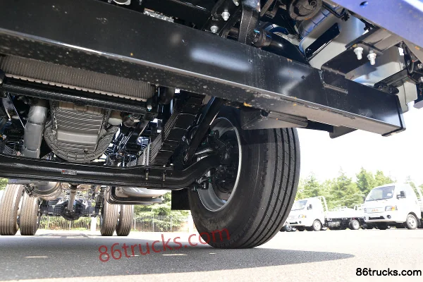 JAC Dewos V9 220 hp 4X2(6 wheels) 5.95m Cage Van Cargo Truck Chassis (3) | 86Trucks