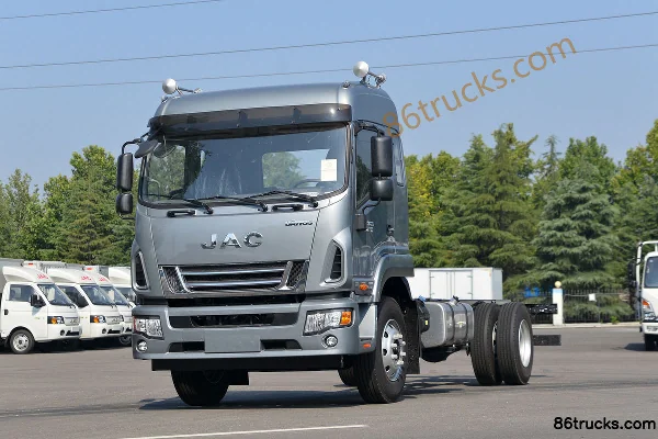 JAC Dewos V9 220 ch 4X2(6 roues) 5,48 m camion porteur à ridelles cabine demi-avancée Extérieur (3) | 86Trucks