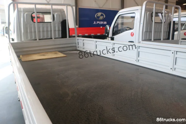 Yuejin Fuxing S70 Basement Edition 1.5L 113 hp 4X2(6 wheels) 3.65m single-row flatbed light truck (China VI) Body (2) | 86Trucks
