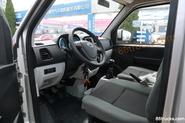 Karry Youjin T50 Luxury 1.5L 116 hp 4X2(6 wheels) Gasoline 3.2m Single Row Flatbed Mini Truck (China VI) Cab (2) | 86Trucks