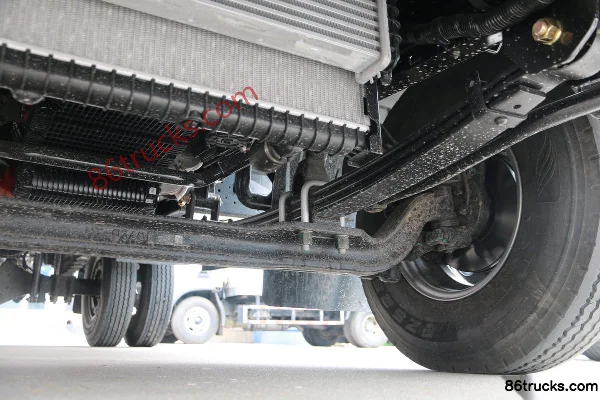 Foton Auman S1 Series 156 hp 4X2(6 wheels) 4.17 m single-row stake light truck (China VI) Chassis (3) | 86Trucks